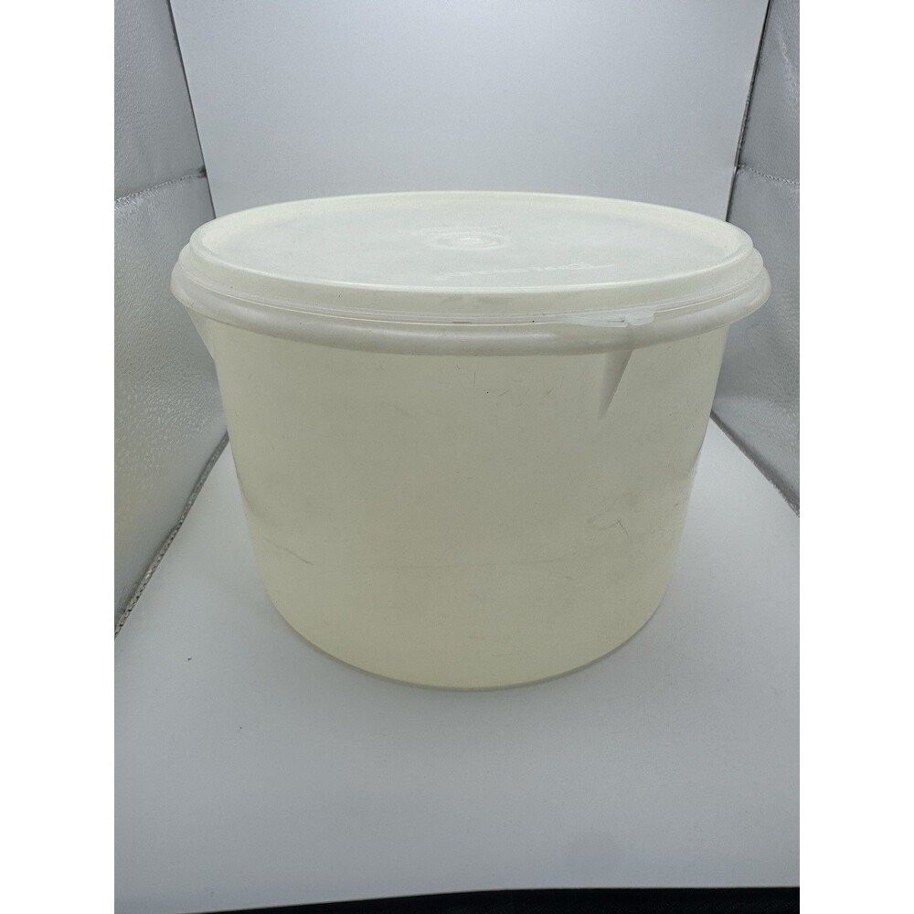 Tupperware 8” Round Bowl With Lid White Clear Grandmacore